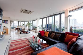 large modern rental apartment  in central London 