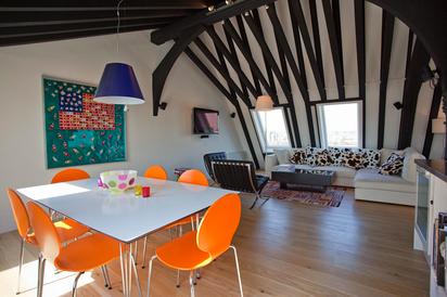 modern dining area in family hotel london