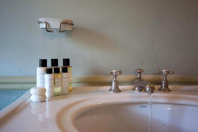 white company toiletries