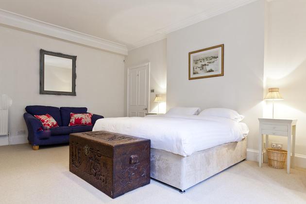 white bed in London apartment hotels