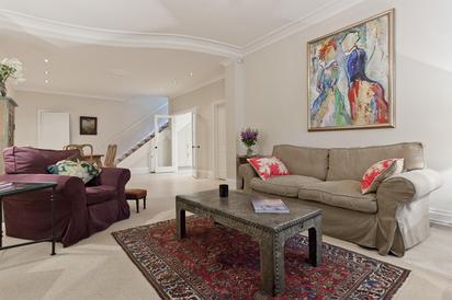 family living room in London holiday flat